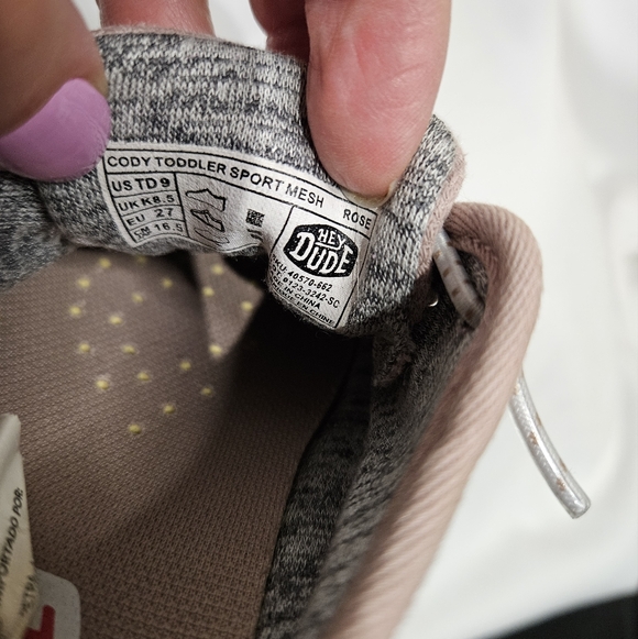 Hey Dude Cody Sport Mesh Sneakers TD9 in Rose - Picture 7 of 7